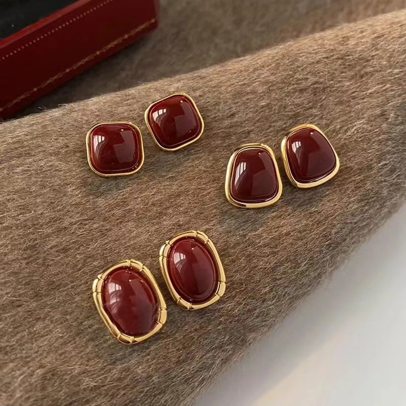 Vintage Enamel Wine Red Stud E - đánh giá và giá Opal Earrings Dangle