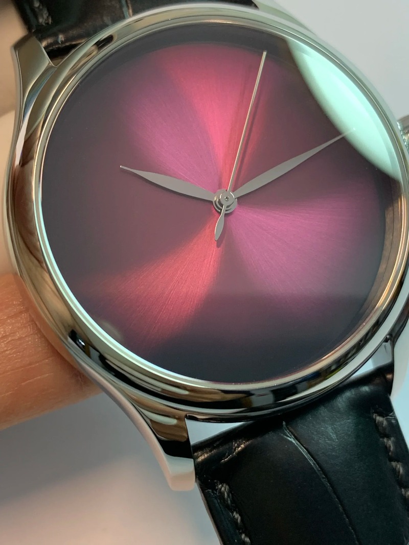 Wordless Book, Swiss Fine Grin - đánh giá và giá Jewelry And Watches